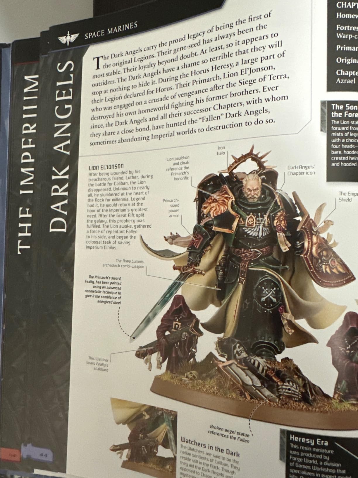 Warhammer 40,000 The Ultimate Guide customer photo 1