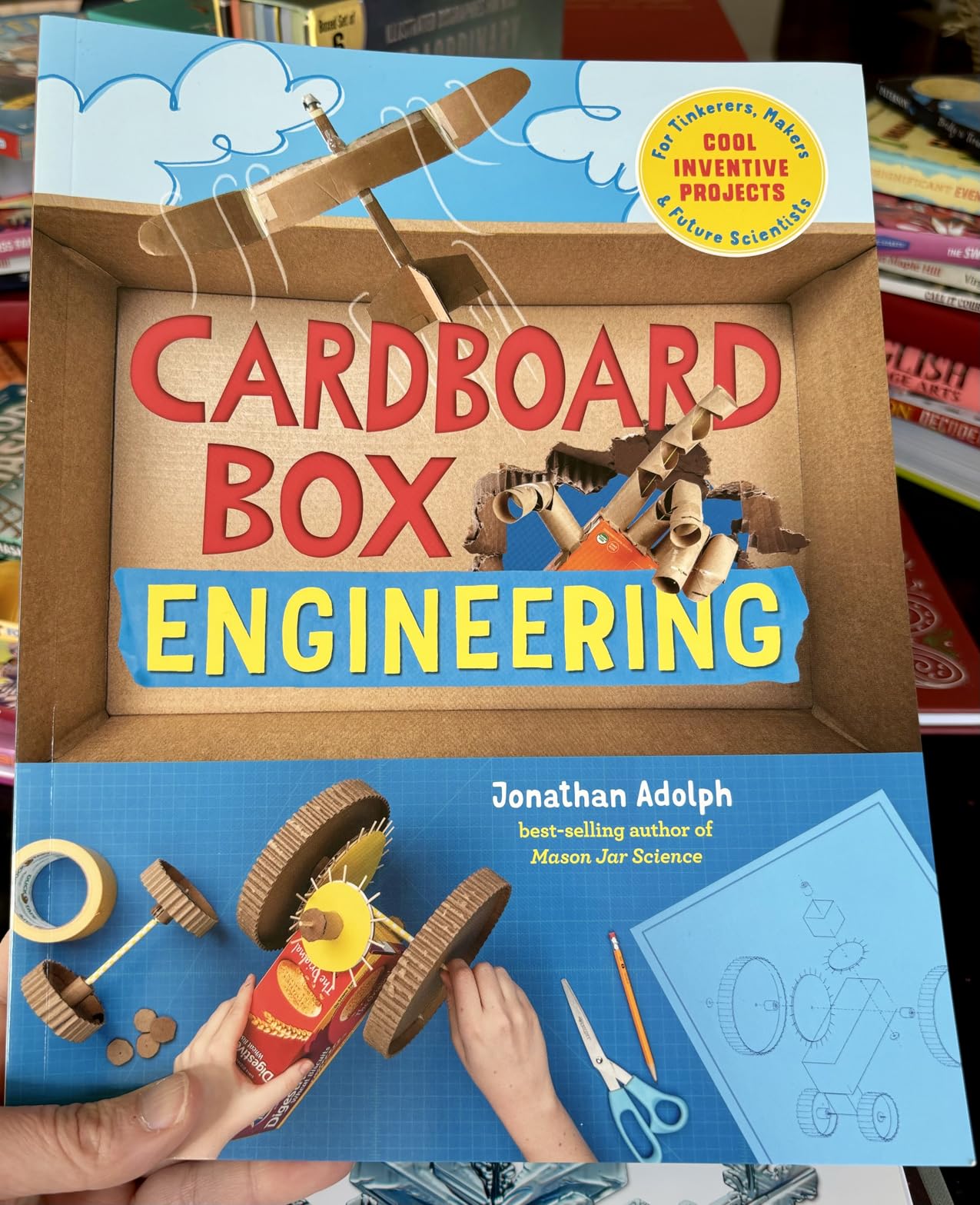 Cardboard Box Engineering: Cool, Inventive Projects for Tinkerers, Makers & Future Scientists customer photo 1