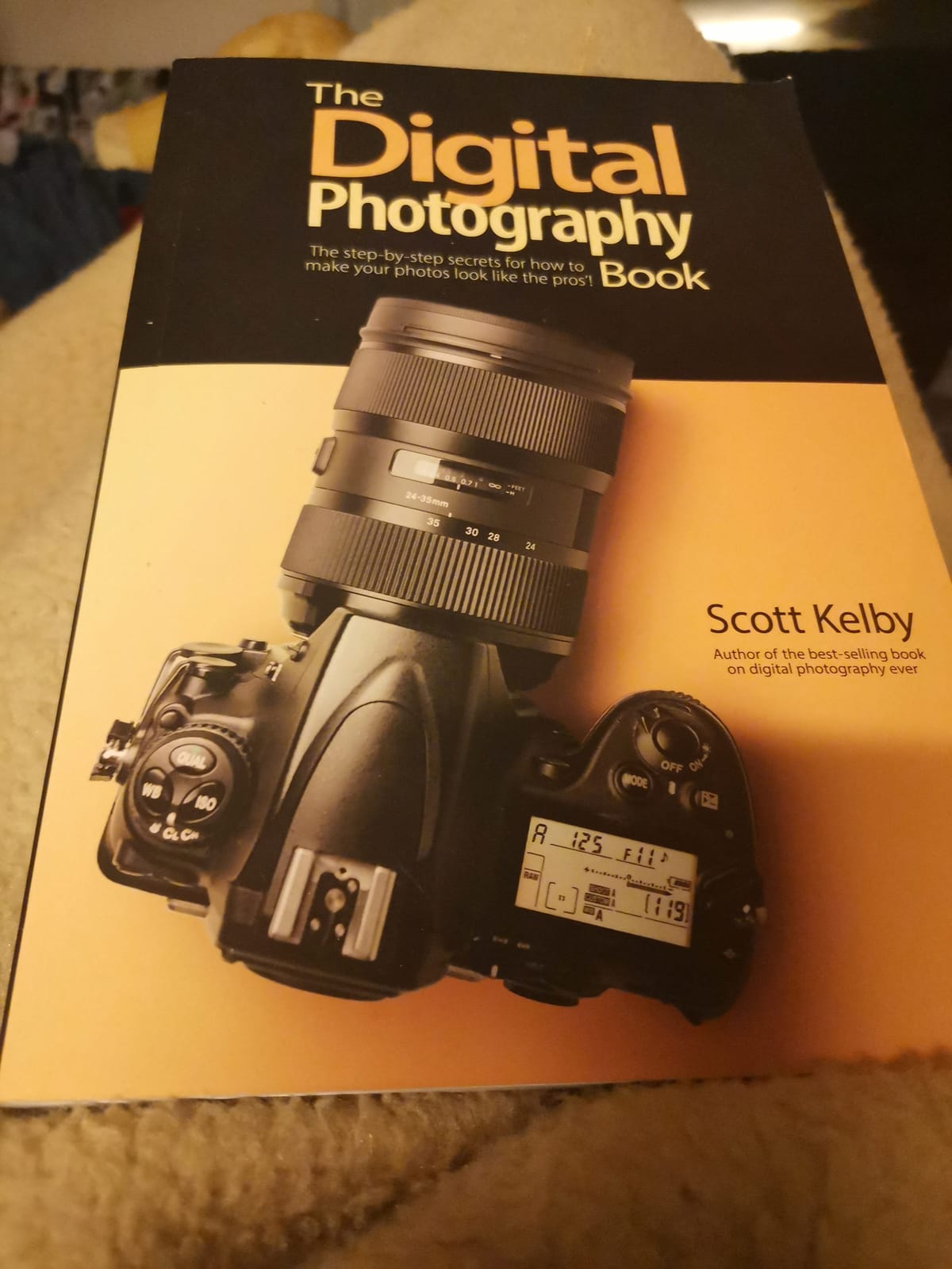 The Digital Photography Book: The step-by-step secrets for how to make your photos look like the pros'! (The Photography Book, 1) customer photo 1
