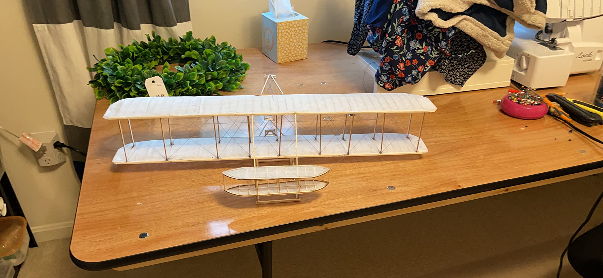 Guillow's 1903 Wright Brother Flyer Laser Cut Model Kit, Small customer photo 1