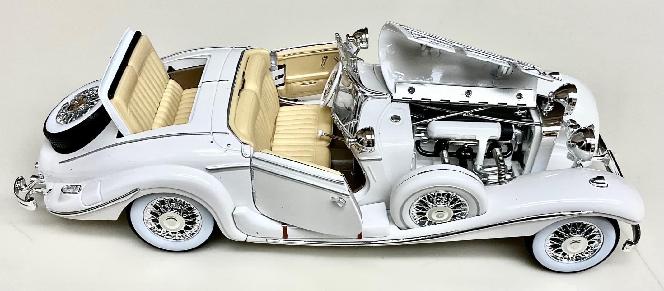 1936 Mercedes Benz 500 K Special Roadster White 1-18 Diecast Model Car by Maisto customer photo 1