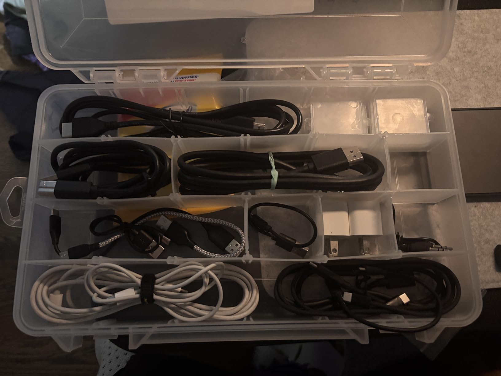 Plano 23700-02 Stowaway with Adjustable Dividers customer photo 1