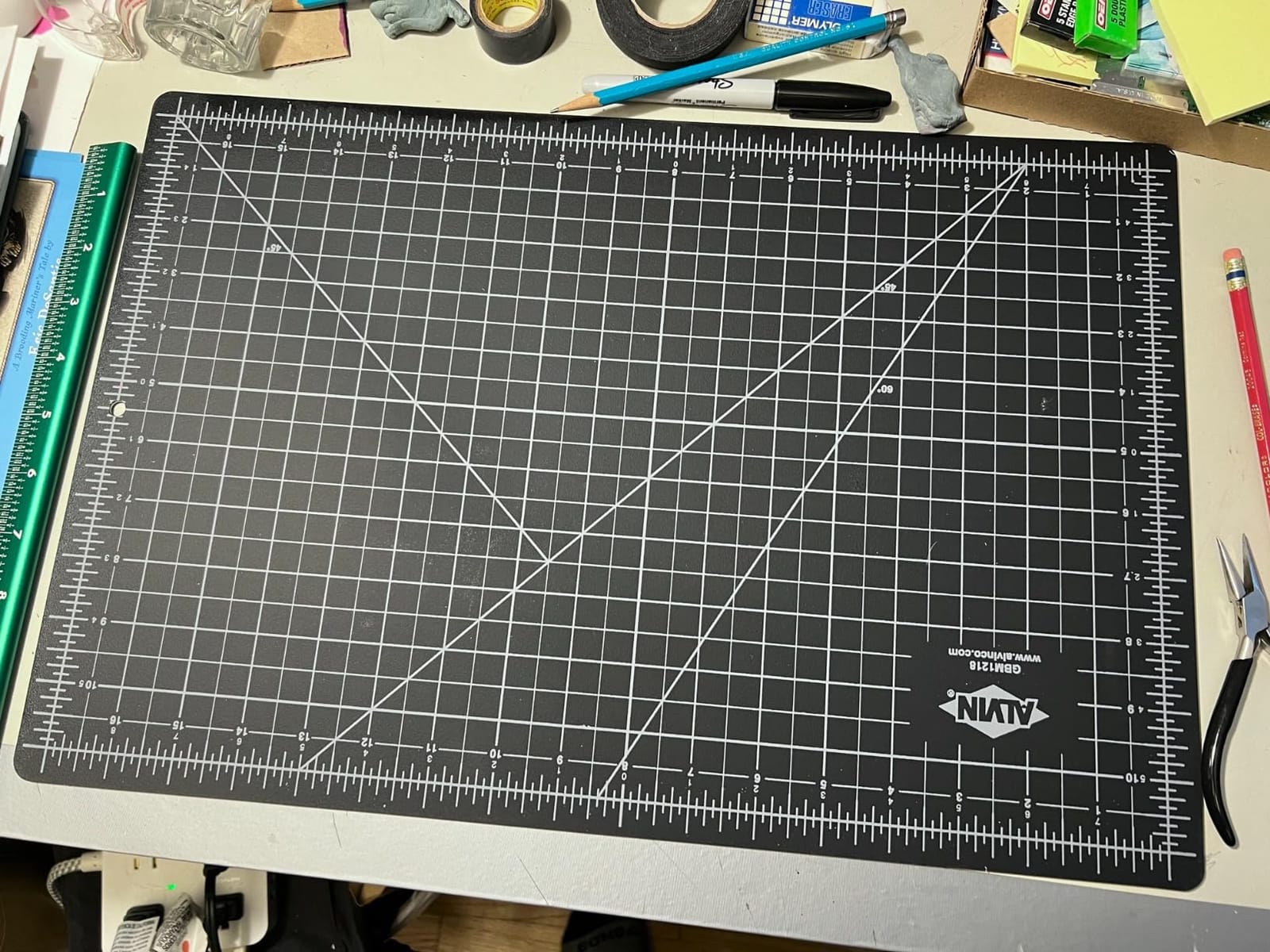 ALVIN GBM Self-Healing Cutting Mat 12 x 18 inch | Double-Sided Green/Black | 5-Layer Gridded Surface for Arts, Crafts and Sewing - Model GBM1218 customer photo 1