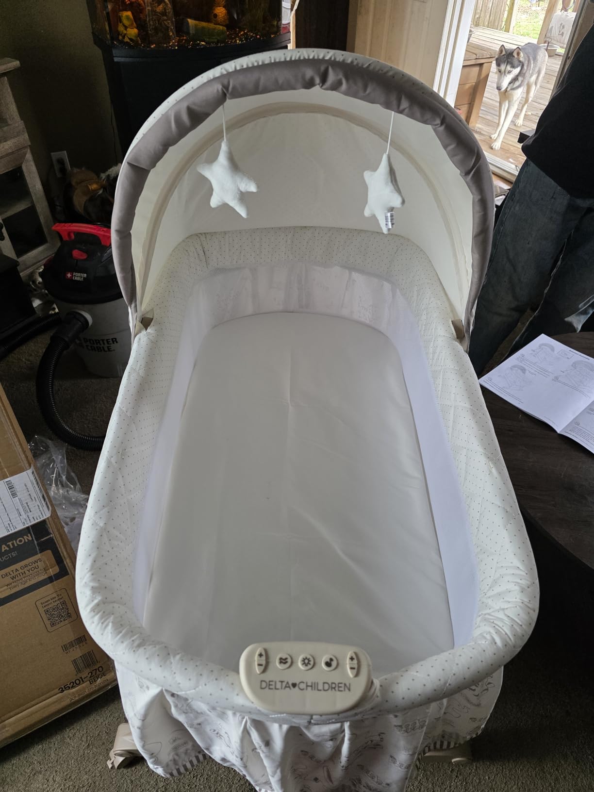Delta Children Portable Rocking Bassinet for Newborns Bedside Sleeper Crib with Gentle Vibrations, Nightlight, Soothing Music, Adjustable Canopy, Plush Toys, Storage Basket, Baby Essentials customer photo 2