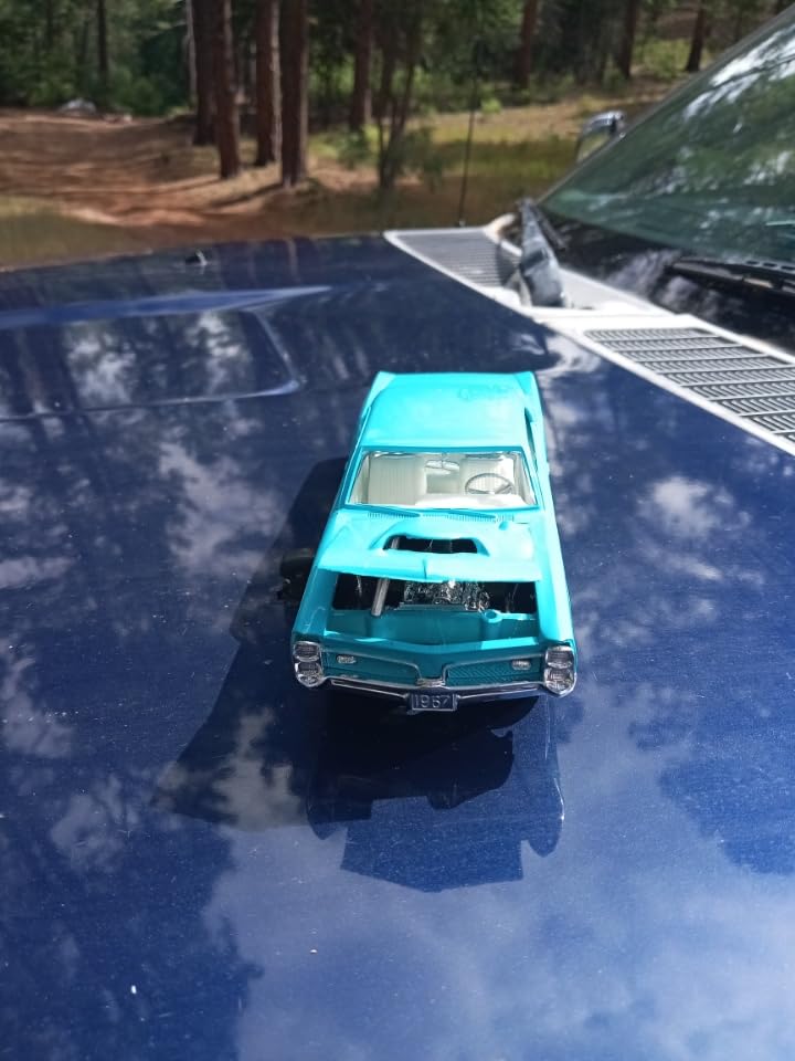 MPC: 1:25 Scale Model Kit - 1967 Pontiac GTO - Blue, 85+ Parts - Skill Level 2, Authentic Vehicle Building Kit, Replica Classic Car, Age 14+ customer photo 1