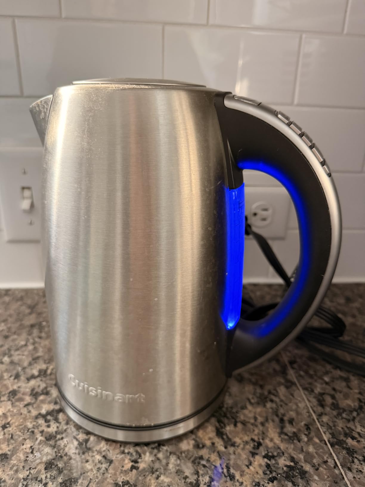 Cuisinart Electric Kettle, 1500W, 6 Temperature Presets, 1.7L, CPK-17P1 customer photo 1