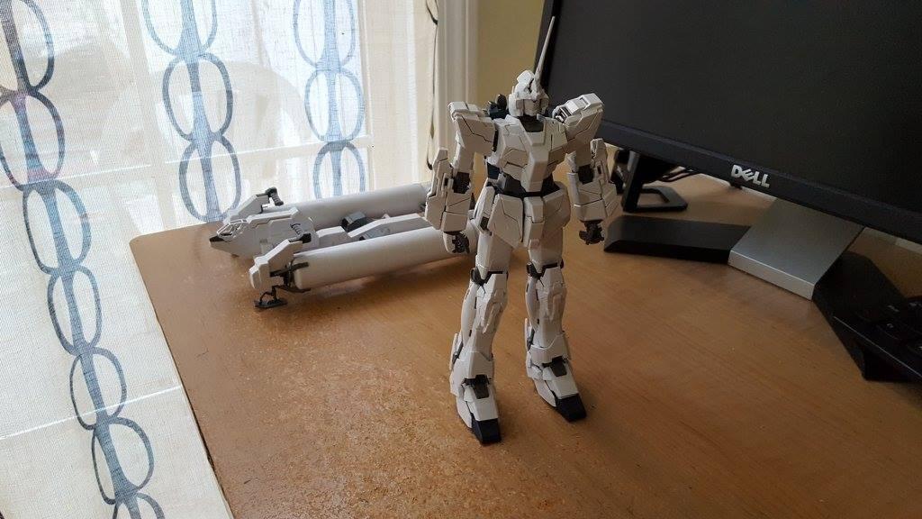 Bandai RX-0 Full Armor Unicorn Gundam Ver.Ka 1/100 Master Grade customer photo 2