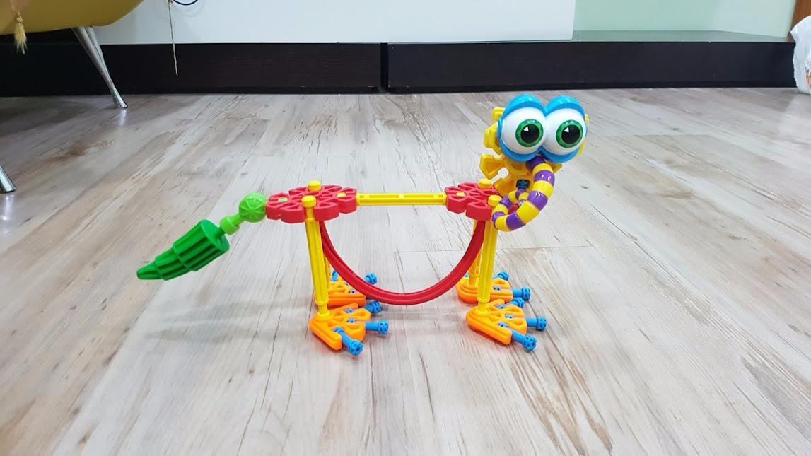 KID K'NEX Build A Bunch Set, 66 Pieces, Preschool STEM Building, Kid Construction Set, Creative Play, Ages 3+ customer photo 1
