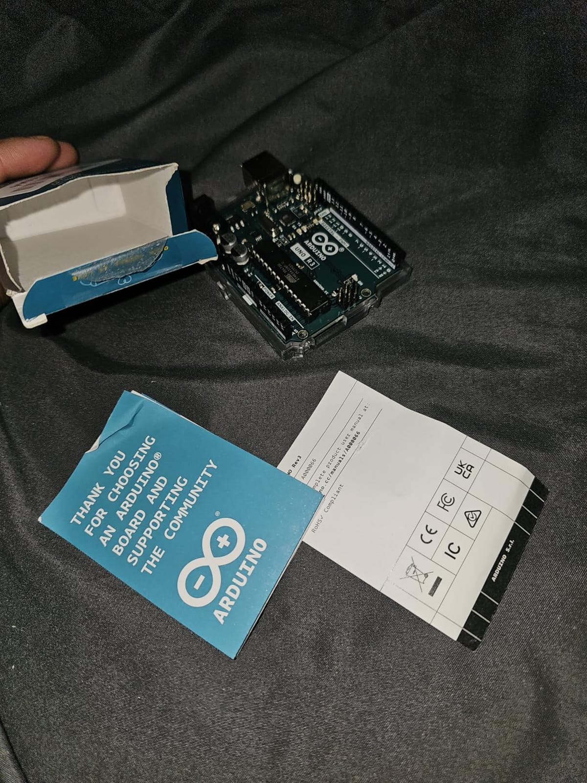 Arduino Uno REV3 [A000066] - ATmega328P Microcontroller customer photo 1