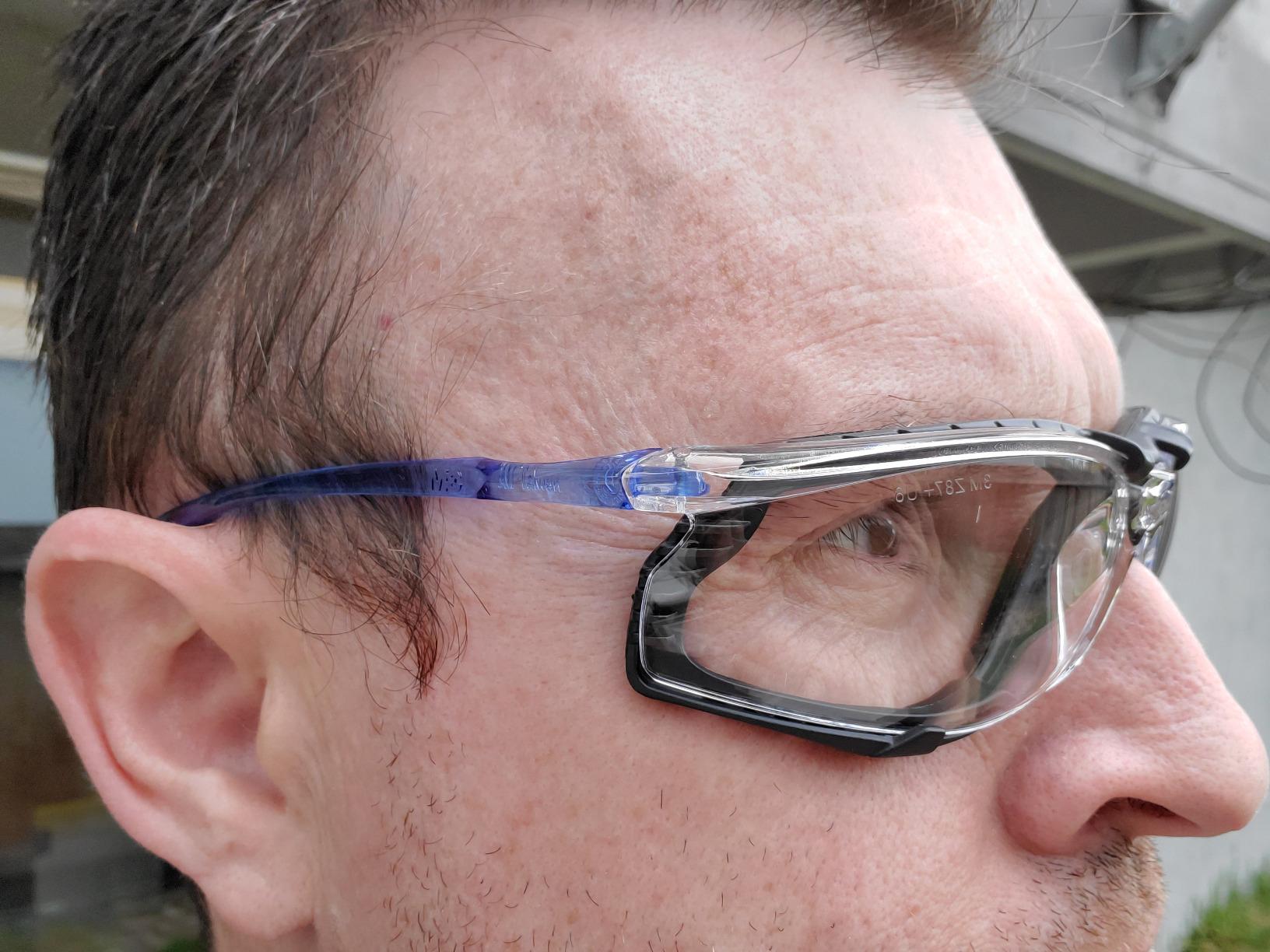 3M Safety Glasses, Virtua CCS, Anti-Fog Clear Lens, Blue Frame, ANSI Z87 | Corded Ear Plug Control System, Removable Foam Gasket, Pack of 1 customer photo 2