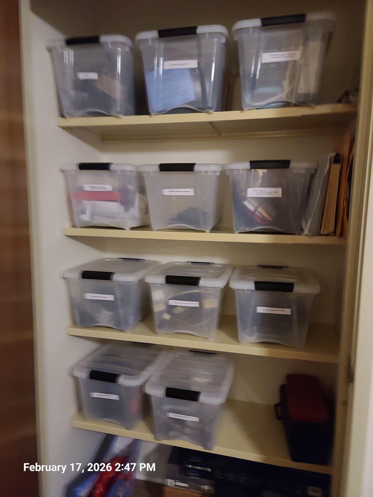 IRIS USA 6-Pack 54 Quart Storage Bins with Lids, Clear | Transparent design makes contents easy to find. Perfect for moving, blankets, clothing, and garage storage. Nestable design customer photo 1