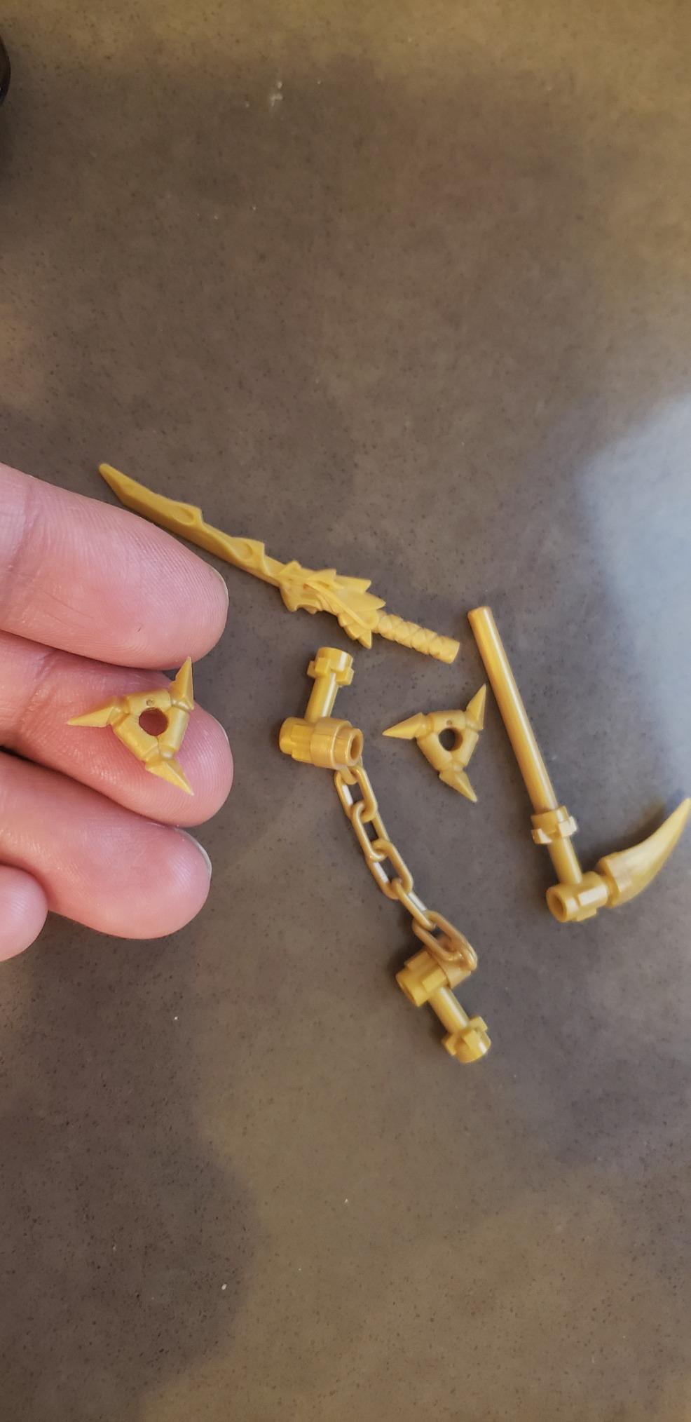 LEGO Ninjago Gold Weapons Set (Minifigures), 9 pcs customer photo 1