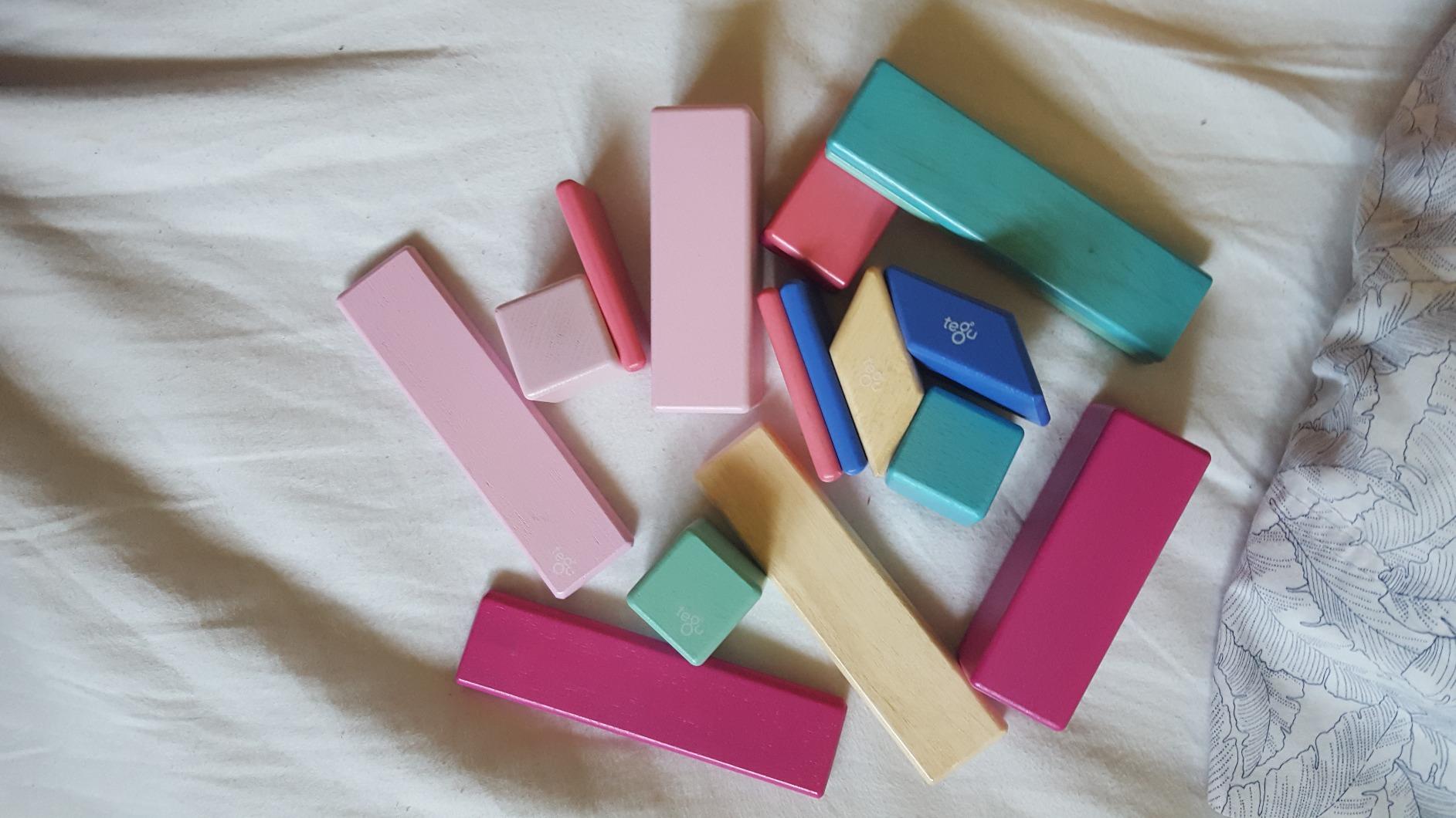 14 Piece Tegu Magnetic Wooden Block Set, Natural customer photo 2
