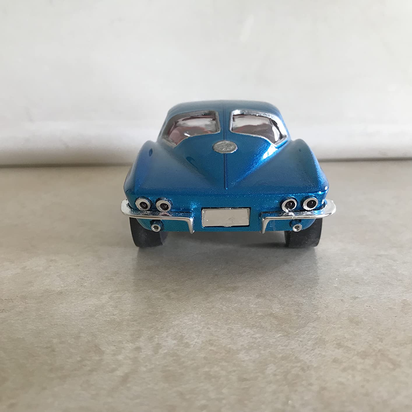 AMT 1963 Chevy Corvette 1:25 Scale Model kit customer photo 2