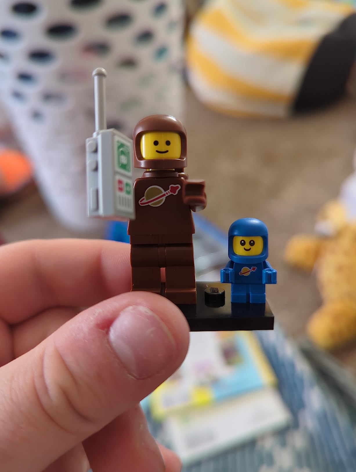 LEGO the Movie Minifigure Collection Series 12 Mystery PACK [1 Random Mini Figure!] customer photo 1