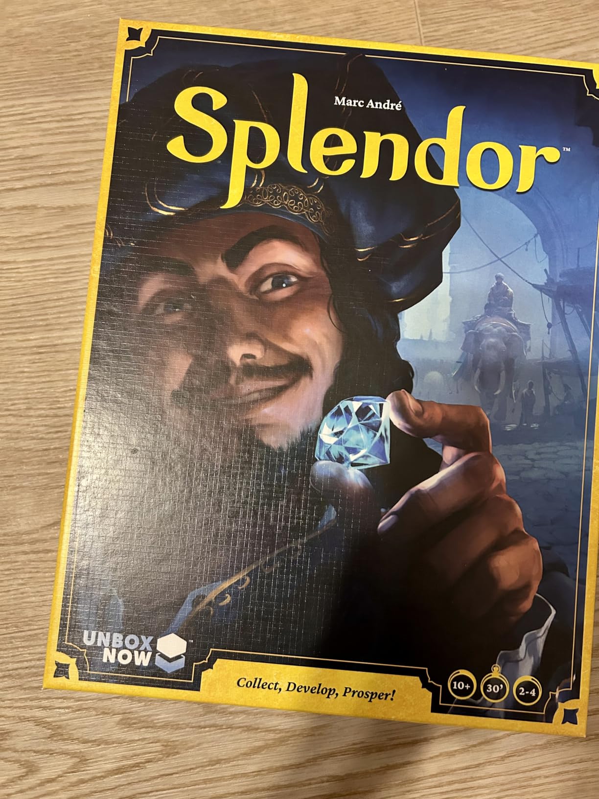 Asmodee Splendor Board Game - Gem Trading & Engine-Building Strategy for Adults & Families, Adult Board Games, Family Fun for Adults, 2-4 Players Ages 10+, 30 Minute Playtime customer photo 2