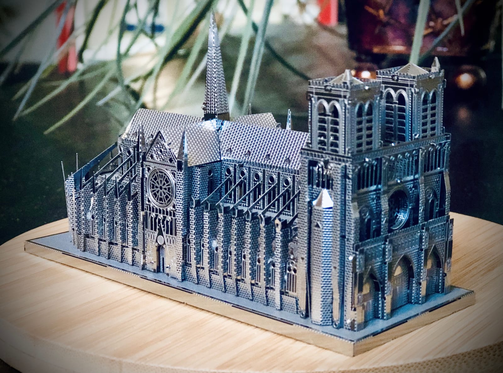 Metal Earth Fascinations Premium Series Notre Dame Cathedral 3D Metal Model Kit customer photo 1