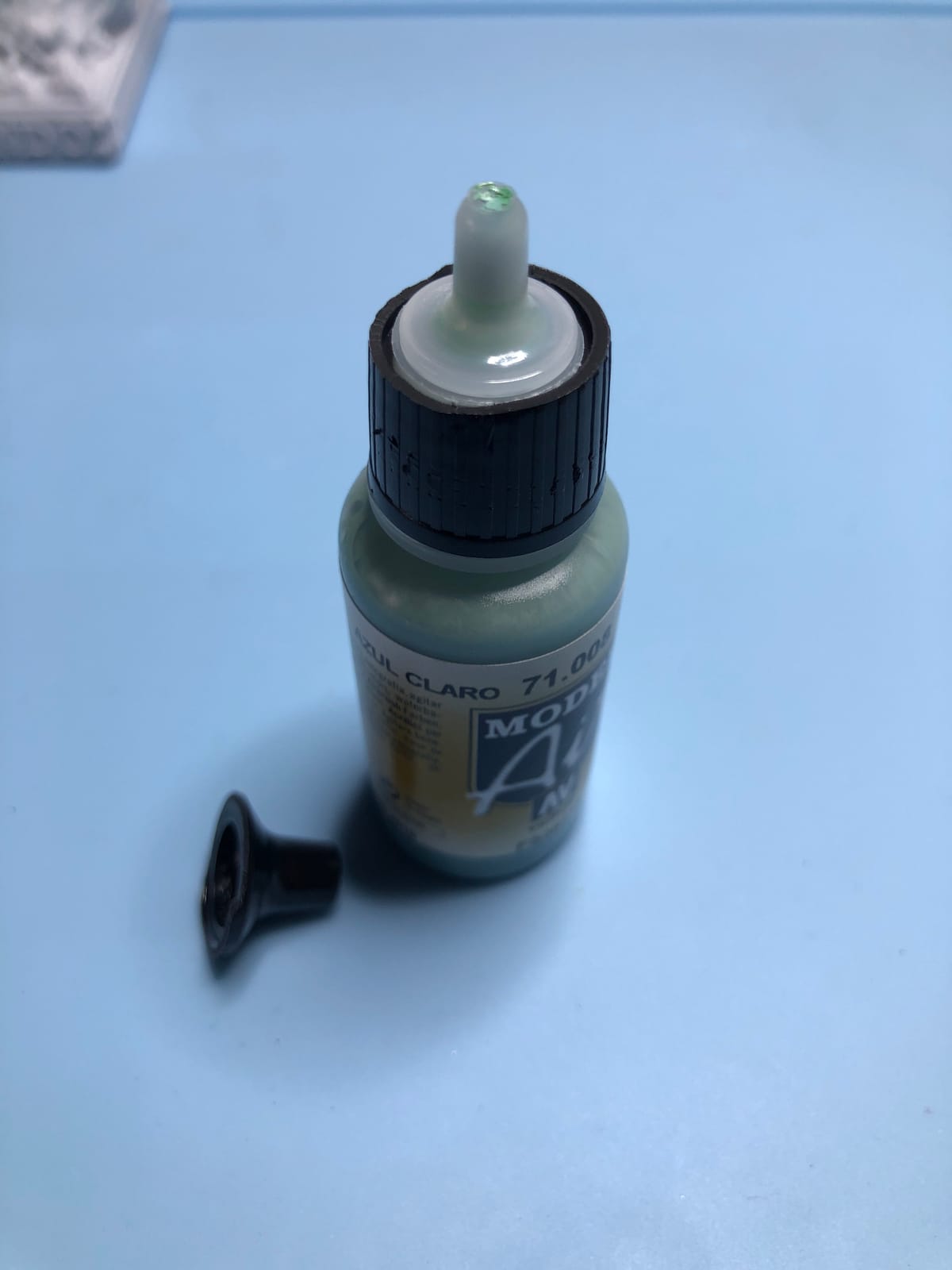 Vallejo Basic Colors: Acrylic 16 Airbrush Paint Set for Model & Hobby 71178, Black, 0.57 Fl Oz (Pack of 16) customer photo 1