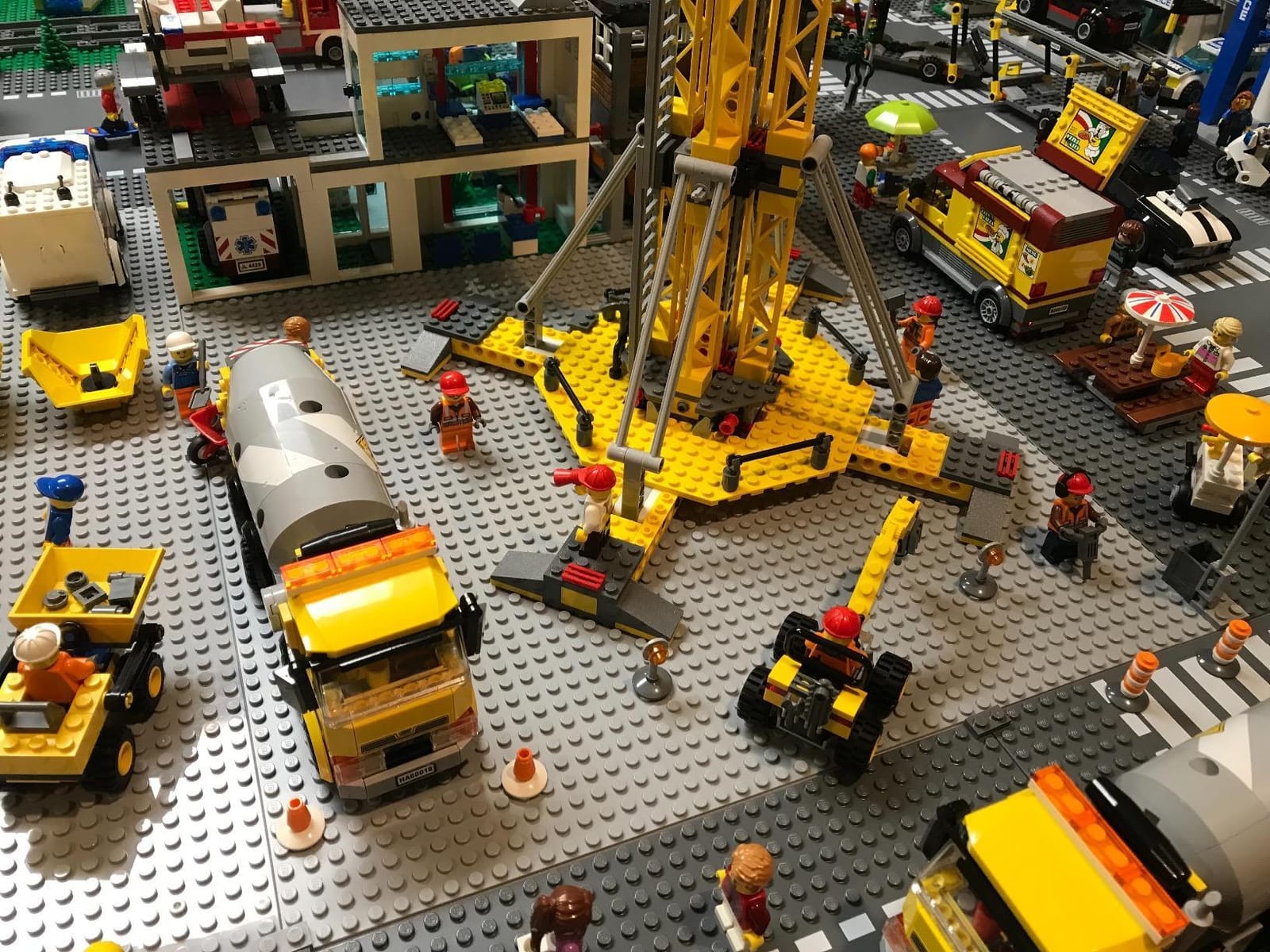 LEGO Classic Gray Baseplate 10701 Building Toy Compatible with Building Bricks for Kids Play (1 Piece) customer photo 1