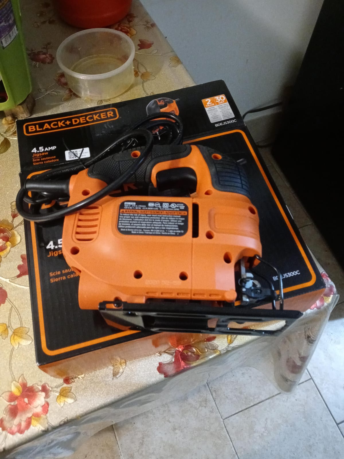 BLACK+DECKER Jig Saw, 4.5-Amp (BDEJS300C) customer photo 2