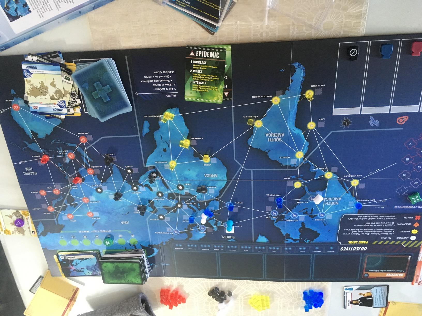 Pandemic Legacy Season 1 Board Game (Blue) - Epic Year-Long Battle Against Deadly Diseases customer photo 2