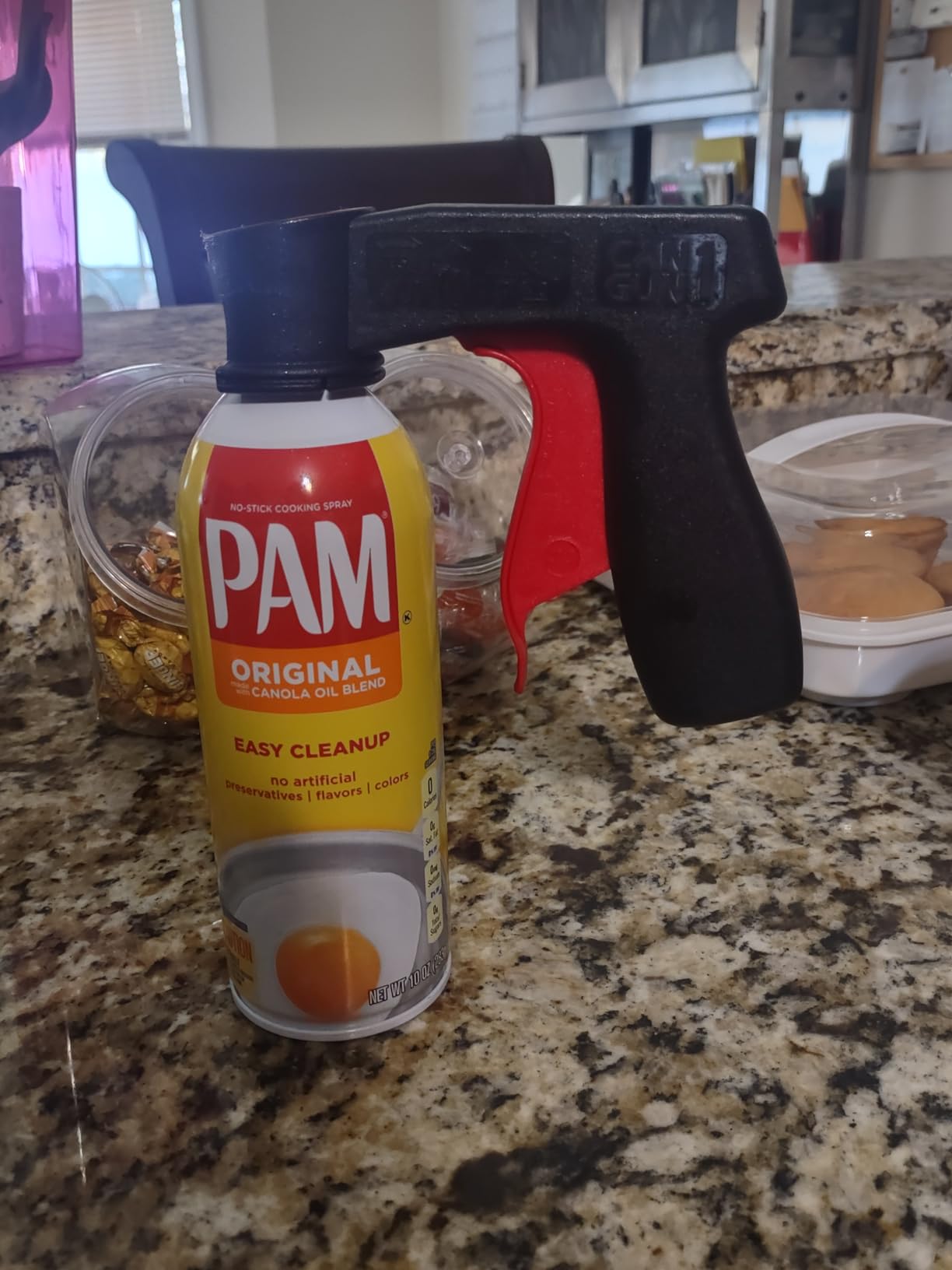 Safeworld Instant Aerosol Trigger Handle Can-Gun, Converts Spray Cans to Spray Guns, Full Hand Grip, Reusable, Easy Clip-On/Off, and Universal Fit for Paint, Adhesives, and Lubricants (2-Pack) customer photo 2