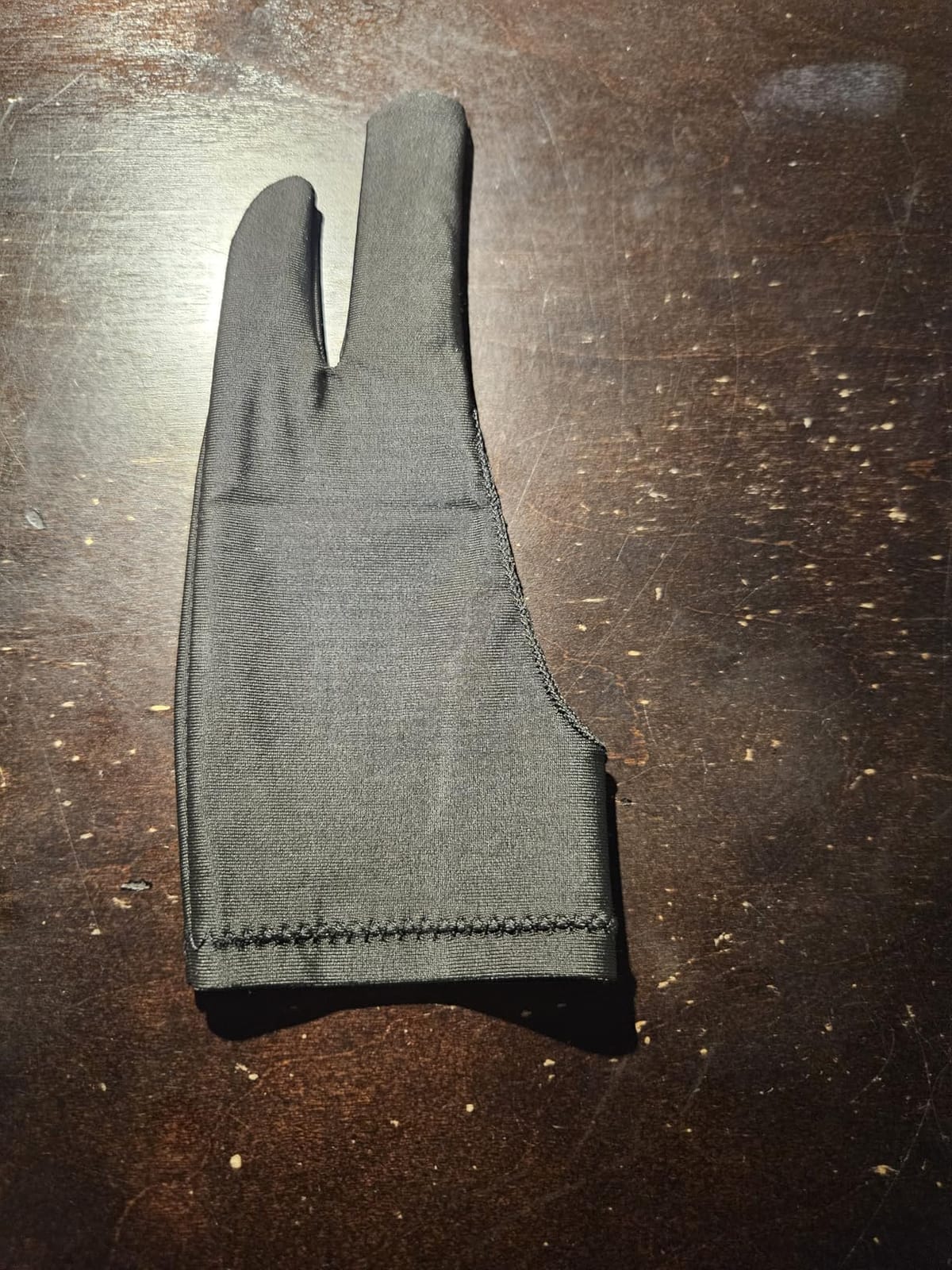 HUION Artist Drawing Glove, One Size, Left or Right Hand customer photo 1