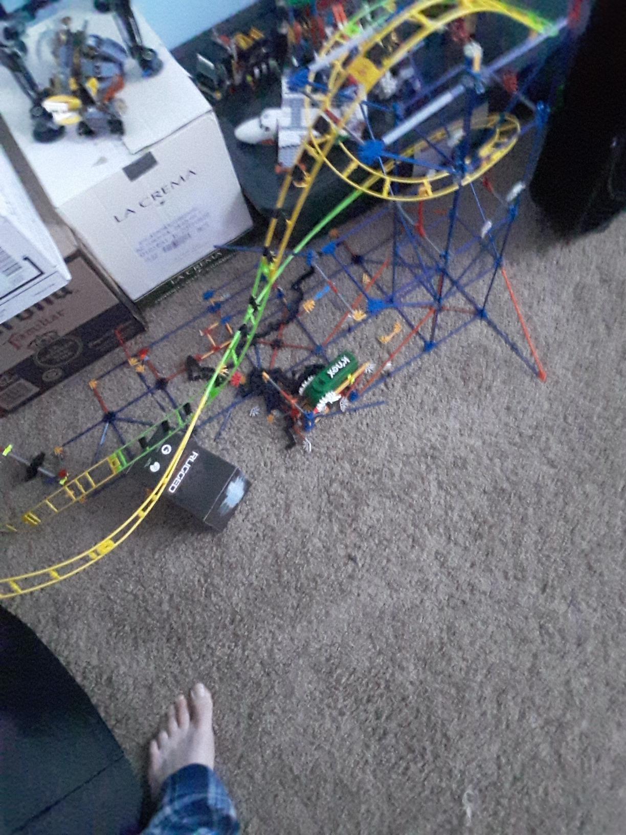 K'NEX 100 Model Building Set - 863 Pieces, STEM Building, Kid Construction Set, Ages 7+ - Amazon Exclusive customer photo 1