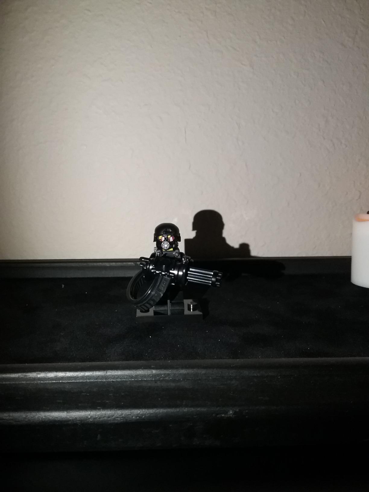 Custom Heavy Gunner Minigun Soldier Collectible Minifigure - Genuine Military Minifig customer photo 2