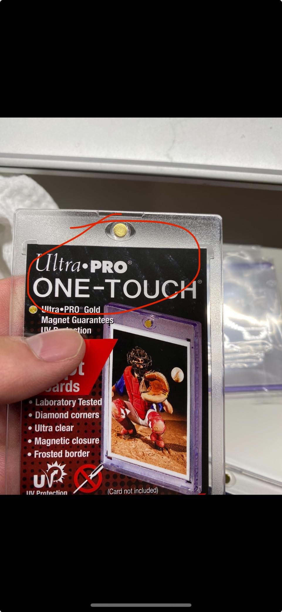 Ultra Pro One Touch 35pt Magnetic Card Holder - Card Protector Case with UV Blocking - Ultra Clear Display for Standard Size Cards - 25-Pack Box customer photo 1