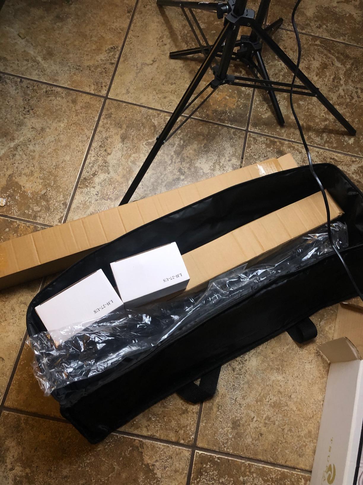 EMART Umbrella Photography Lighting Kit, 200/700W Bulbs, Soft Light Continuous Photographic Reflector Set for Portrait Studio Video Recording, Filming, Podcast customer photo 1