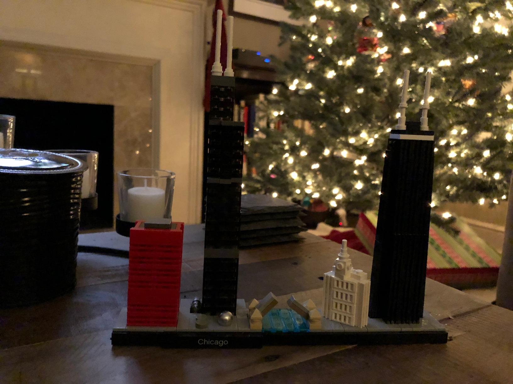 LEGO Architecture Chicago 21033 Skyline Building Blocks Set (444 Pieces) customer photo 1