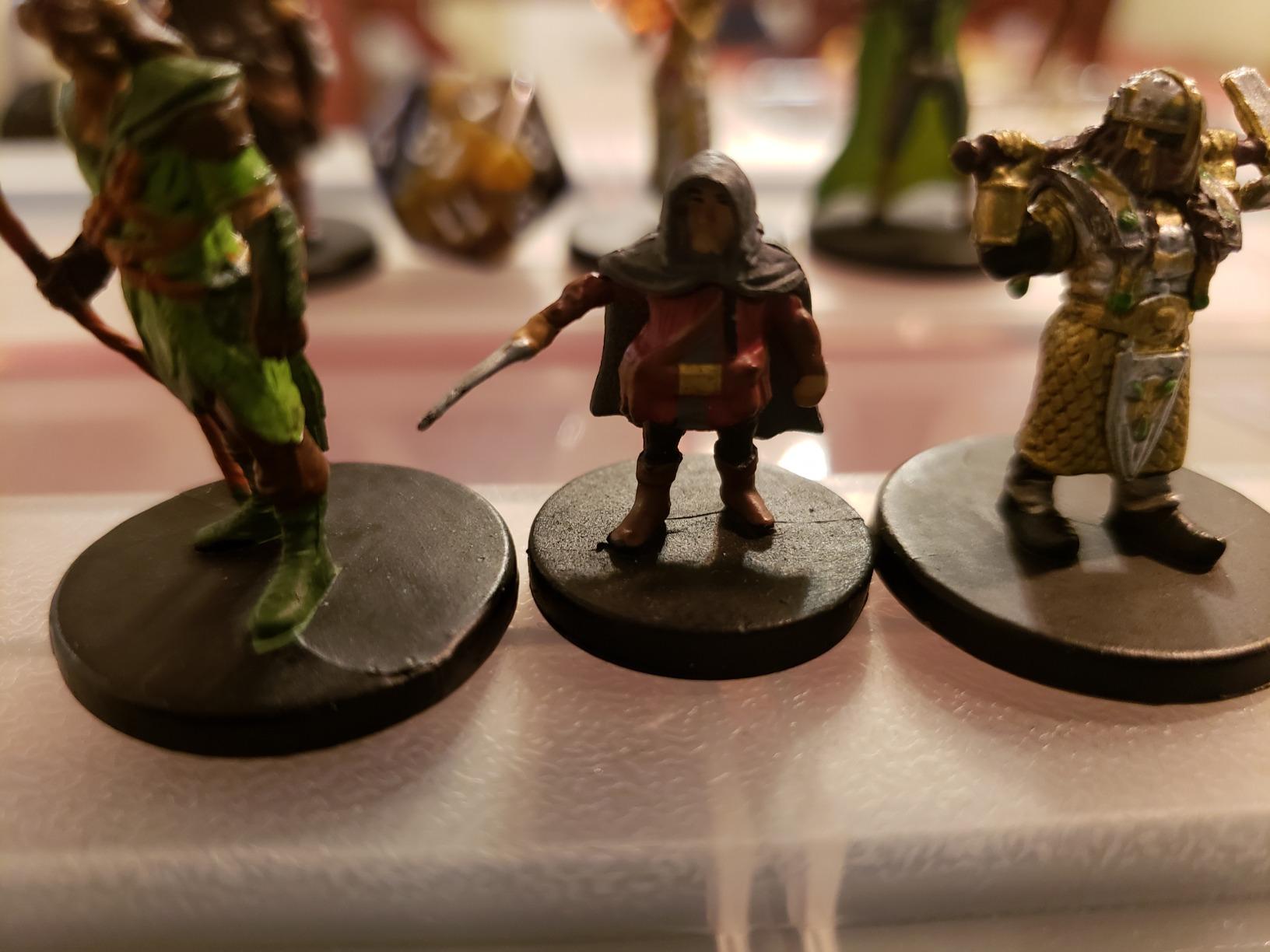 D&D Icons of the Realms Starter Set, Featuring 5 Returning Figures and 1 New Hero customer photo 2
