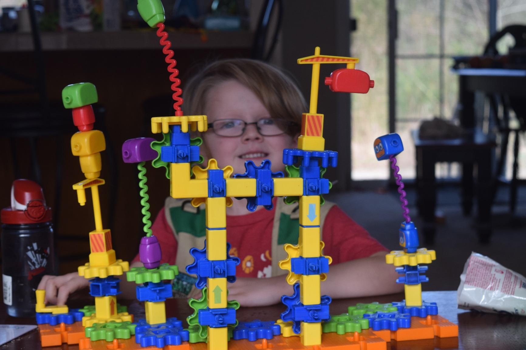 Learning Resources Gears! Gears! Gears! Space Explorers Building Set - 77 Pieces, Ages 4+, STEM Activities, Fine Motor Skills, Toddler Explorer Kit, Science and Construction, Boys and Girls Gifts customer photo 2