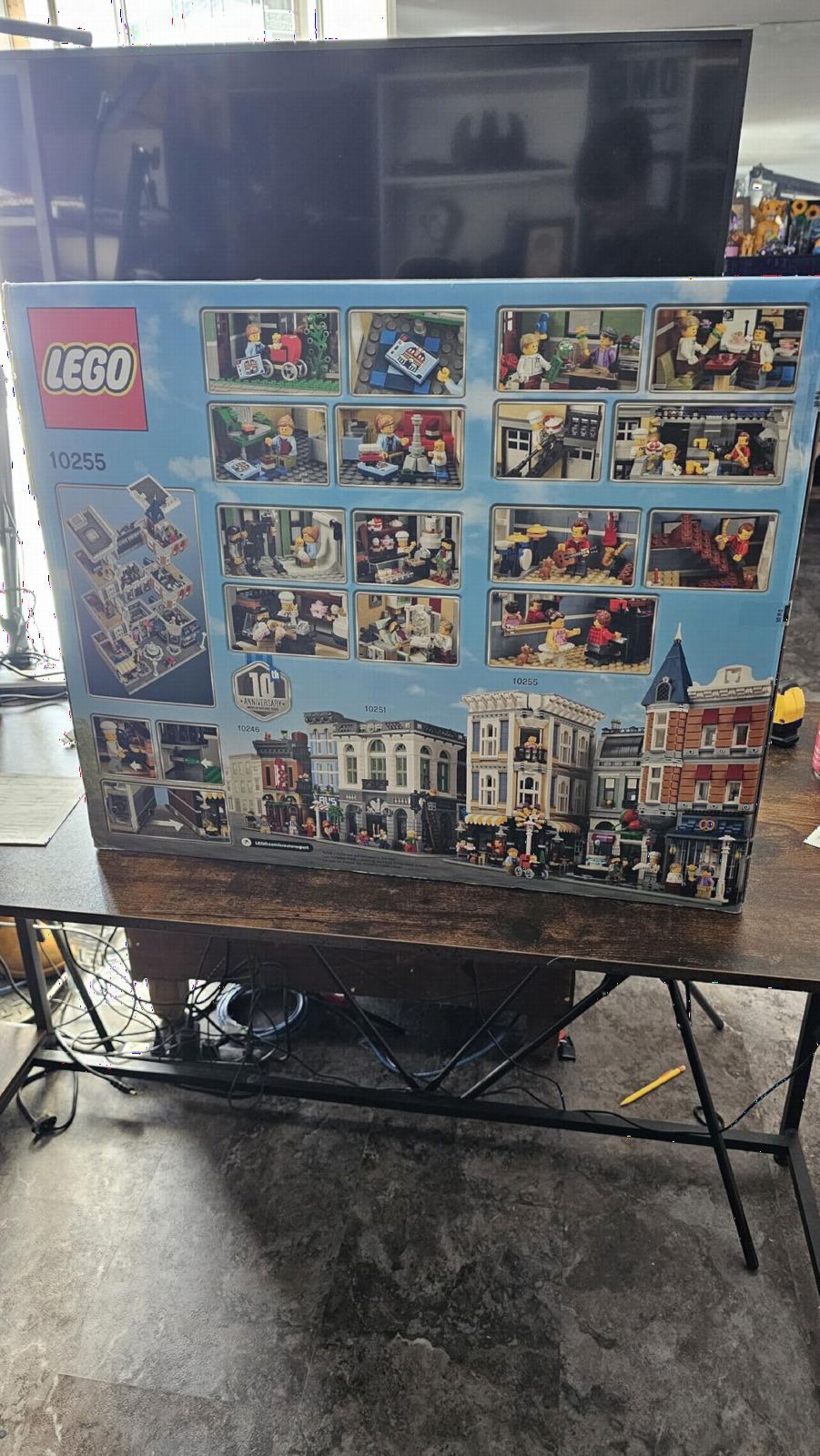 LEGO Creator Expert Assembly Square 10255 Building Kit (4002 Pieces) customer photo 2