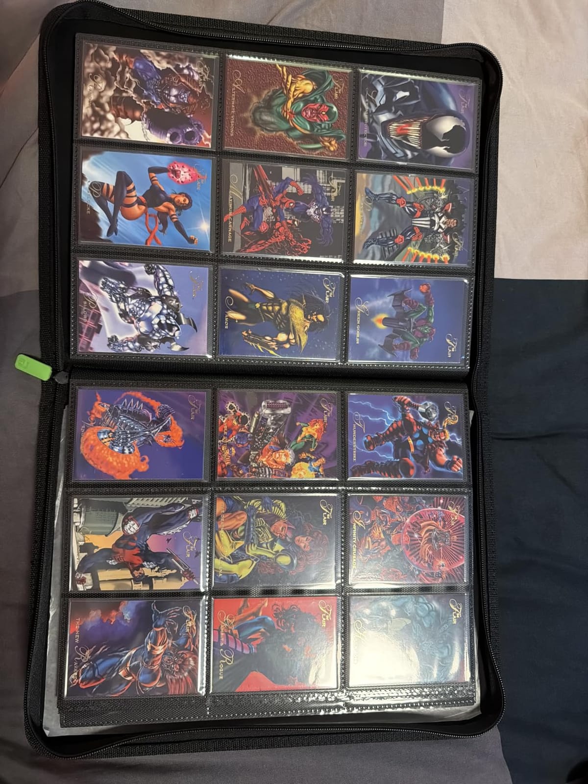 Vault X 9 Pocket Zip Trading Card Binder 360 Cards Exo-Tec (Black) | Padded, Water-Resistant Cover for Standard TCG/Sports Cards customer photo 2