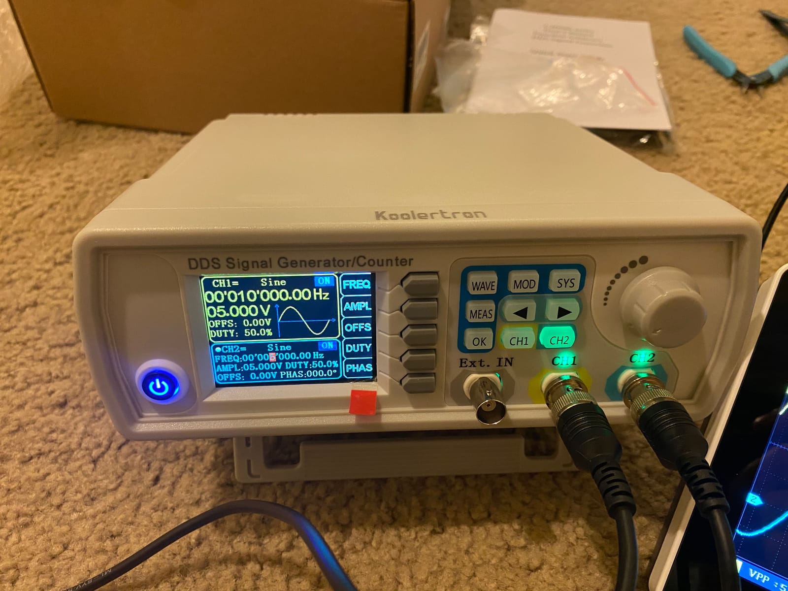 Koolertron Upgraded 30MHz DDS Signal Generator Counter,High Precision Dual-Channel Arbitrary Waveform Function Generator Frequency Meter 200MSa/s customer photo 1