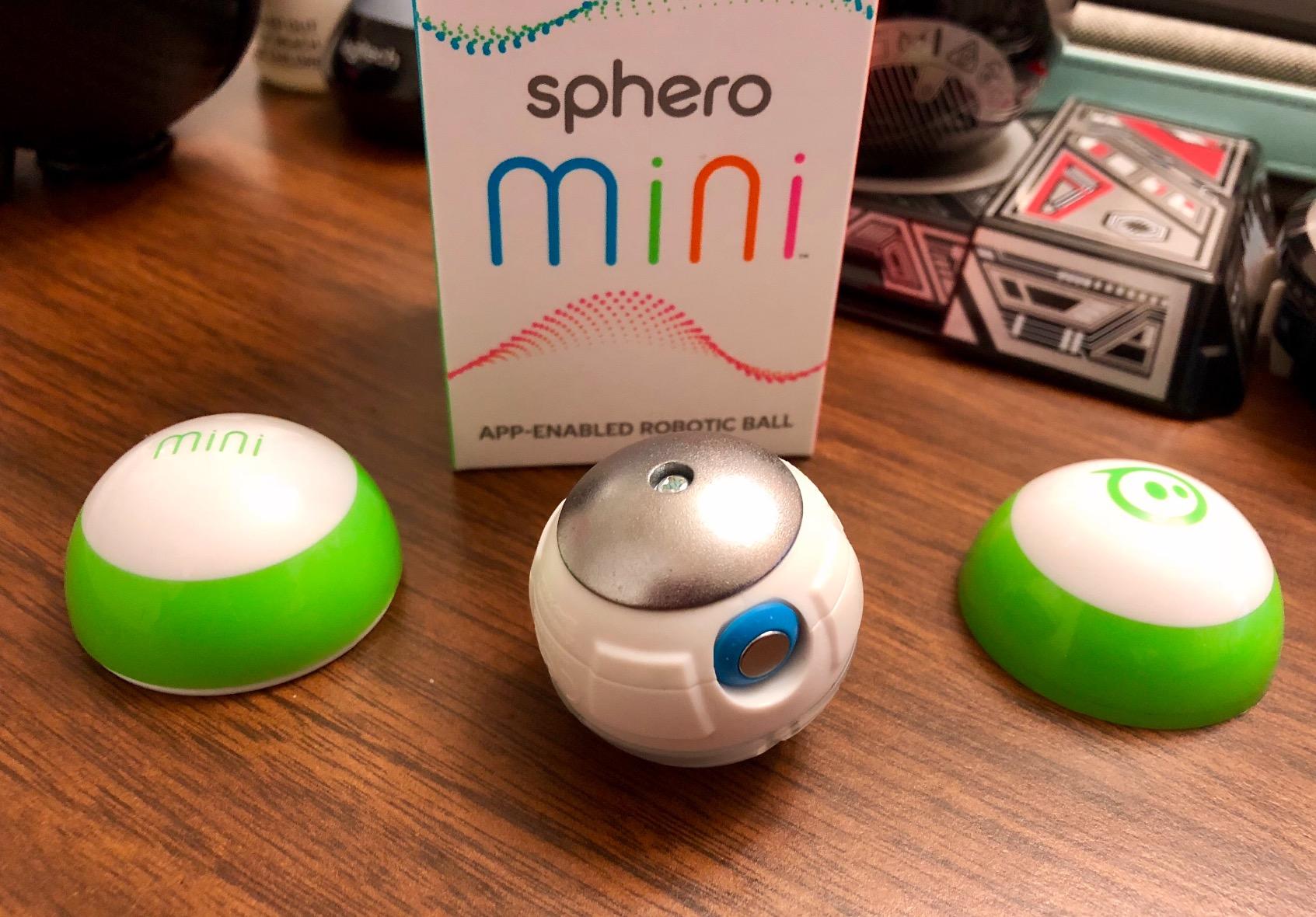 Sphero Mini (Blue) - Coding Robot Ball - Educational Coding and Gaming for Kids and Teens - Bluetooth Connectivity - Interactive and Fun Learning Experience for Ages 8+ | Educational Coding and Gaming, Bluetooth Connectivity, Interactive and Fun Learning, Ages 8+ customer photo 2