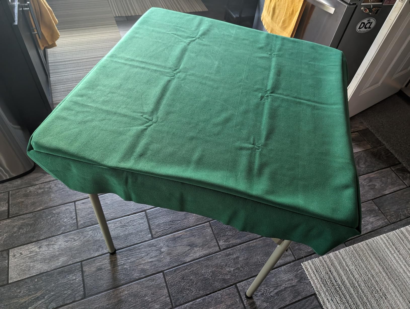 Yellow Mountain Imports Table Cover for Poker, Cards, Mahjong, Board Games, and Tile Games, Professional Grade customer photo 1