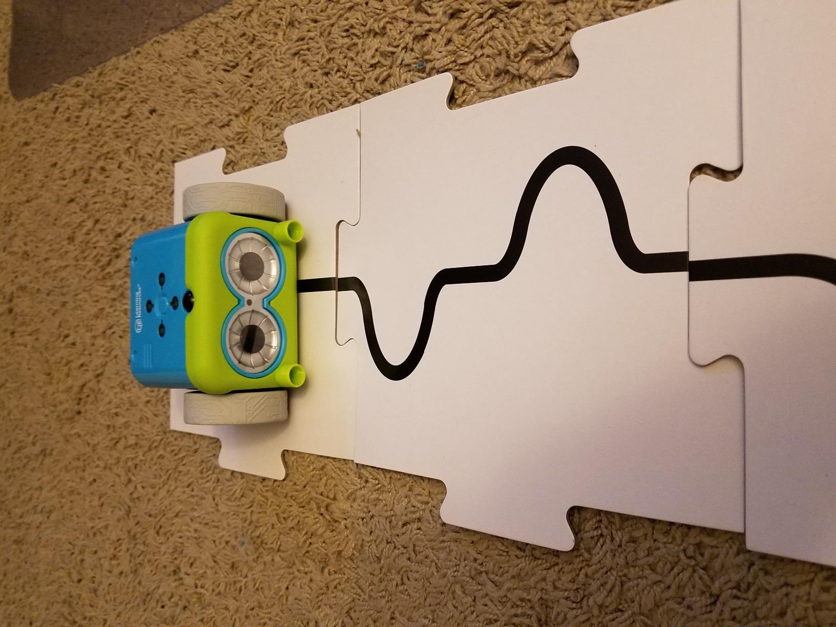 Learning Resources Botley The Coding Robot Activity Set - 77 Pieces, Ages 5+, Screen-Free Coding Robots for Kids customer photo 1