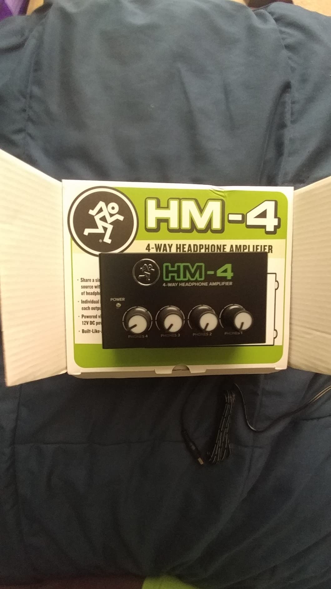 Mackie HM Series, 4-Way Headphone Amplifier Mixer Accessory 1-ch x 4 headphones (HM-4), Black customer photo 2