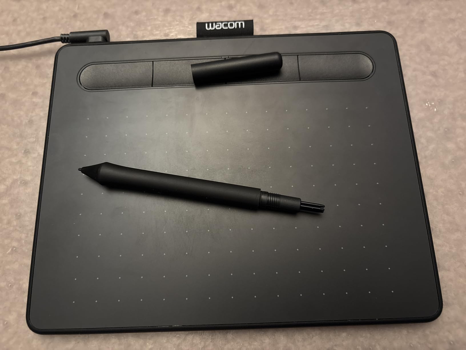 Wacom Intuos Small, Wired Graphic Drawing Tablet with Pen + Software customer photo 1