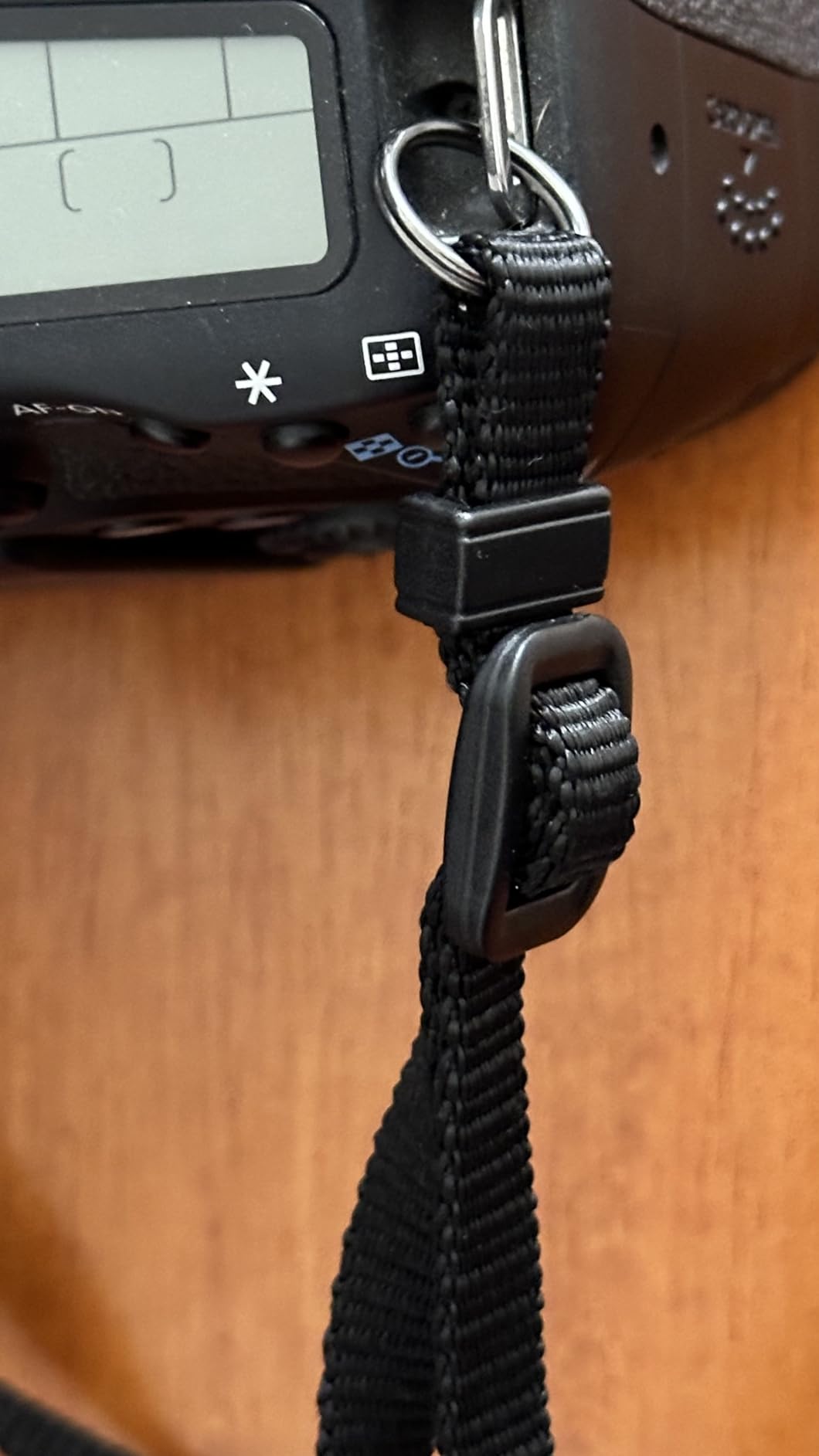 DSLR Camera Neck Strap, Soft Neoprene Shoulder Belt for Canon EOS R5 R6 5D Mark IV 6D Mark II SL3 SL2 T8i T7 T7i 90D 80D Nikon D6 D5 DF D850 D810 D780 D7500 D5600 D3500 Sony A1 A99II,etc customer photo 2