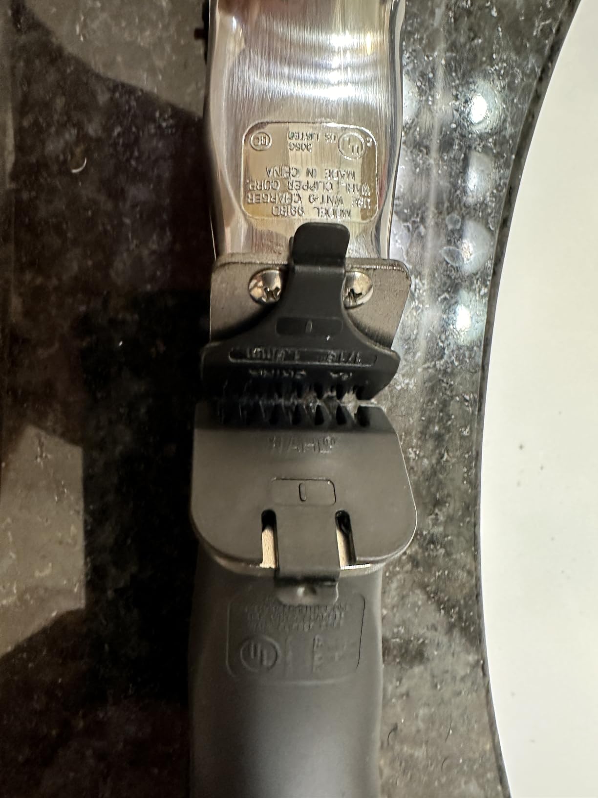 Wahl Groomsman Rechargeable Beard Trimmer Kit & Bonus Battery Nose Trimmer customer photo 1