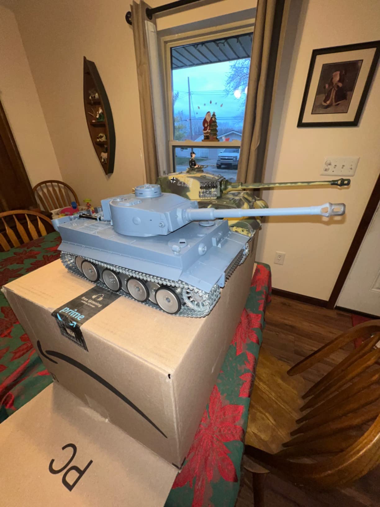 1/16 2.4ghz Remote Control German Tiger I Gray Color Tank Adults Model Toy(Upgraded/Metal Road Wheel & Tracks & Sprocket Wheel & Idle Wheel)(Steel Gear Gearbox)(5000mah Nimh Battery)(Airsoft) customer photo 1