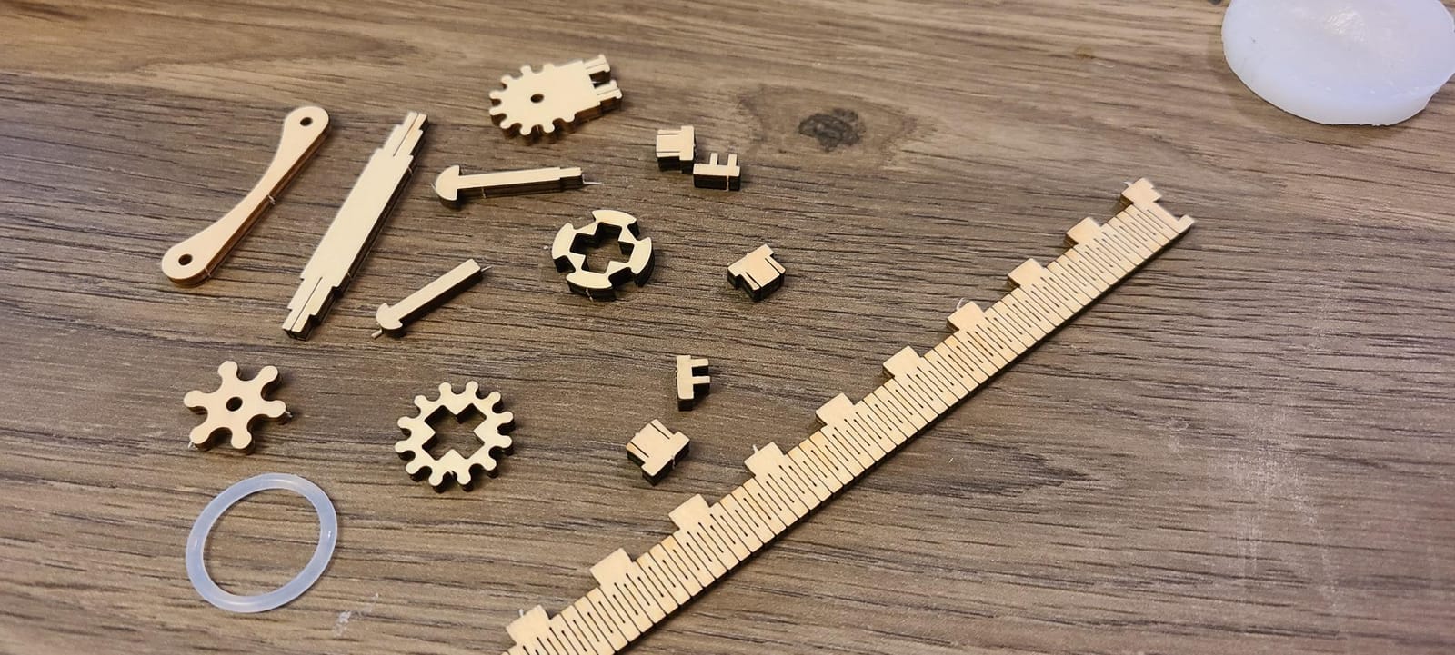 ROKR 3D Wooden Puzzle Mechanical Treasure Box Model DIY Brain Teaser Projects for Adult Age 14+ Birthday Gift Educational Toys Wooden Puzzles for Adults customer photo 2
