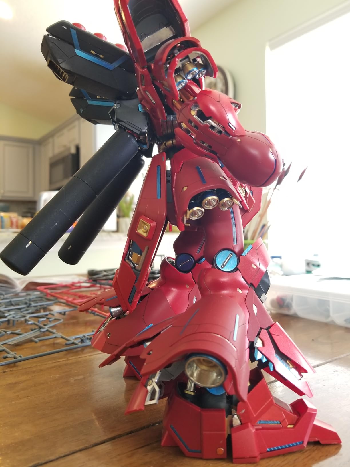 Bandai Hobby - MG 1/100 MSN-04 Sazabi Version Ka customer photo 1