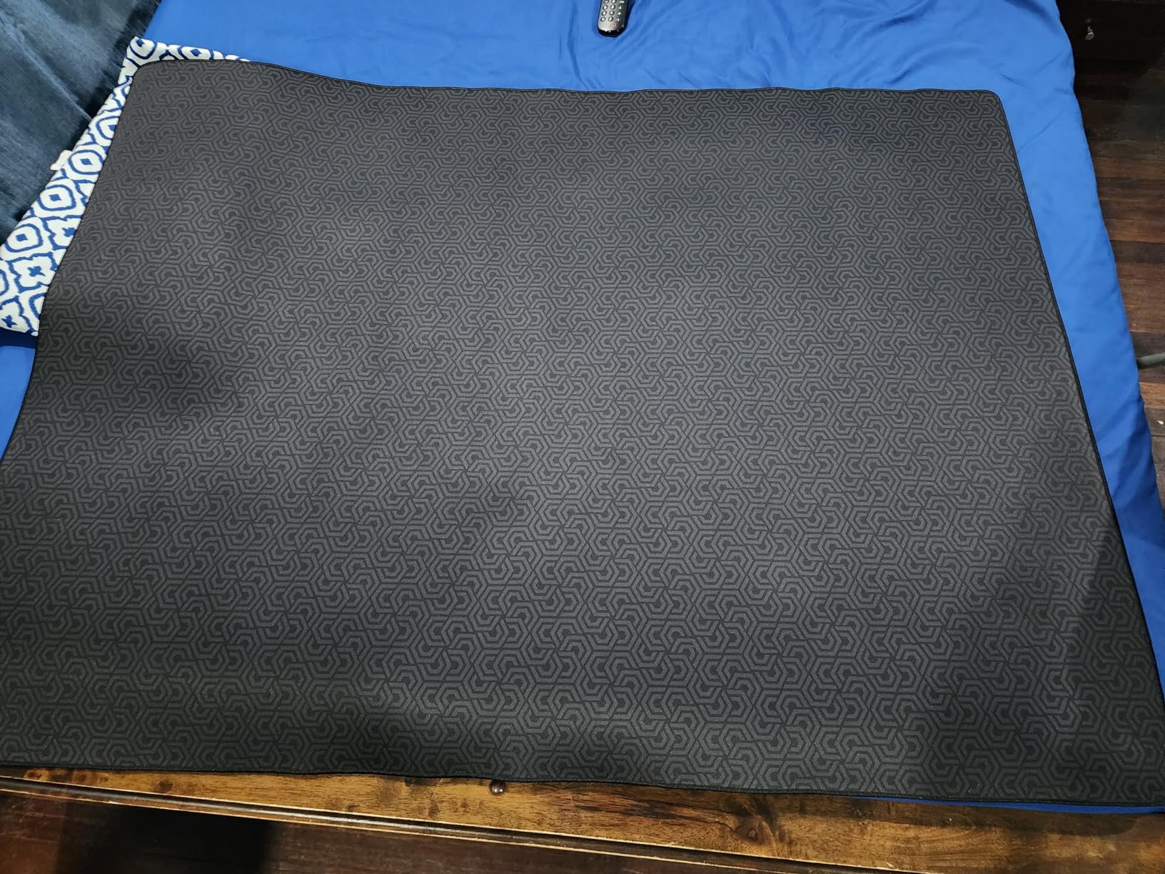 Roll-Play Board Game Mat 3' x 4' | Neoprene Tabletop Accessory | Level-up Classic Card Games, Dice Games, Tabletop & RPG Gaming | Double-Sided, Reversible, Portable | Rubber and Pattern Sides customer photo 2
