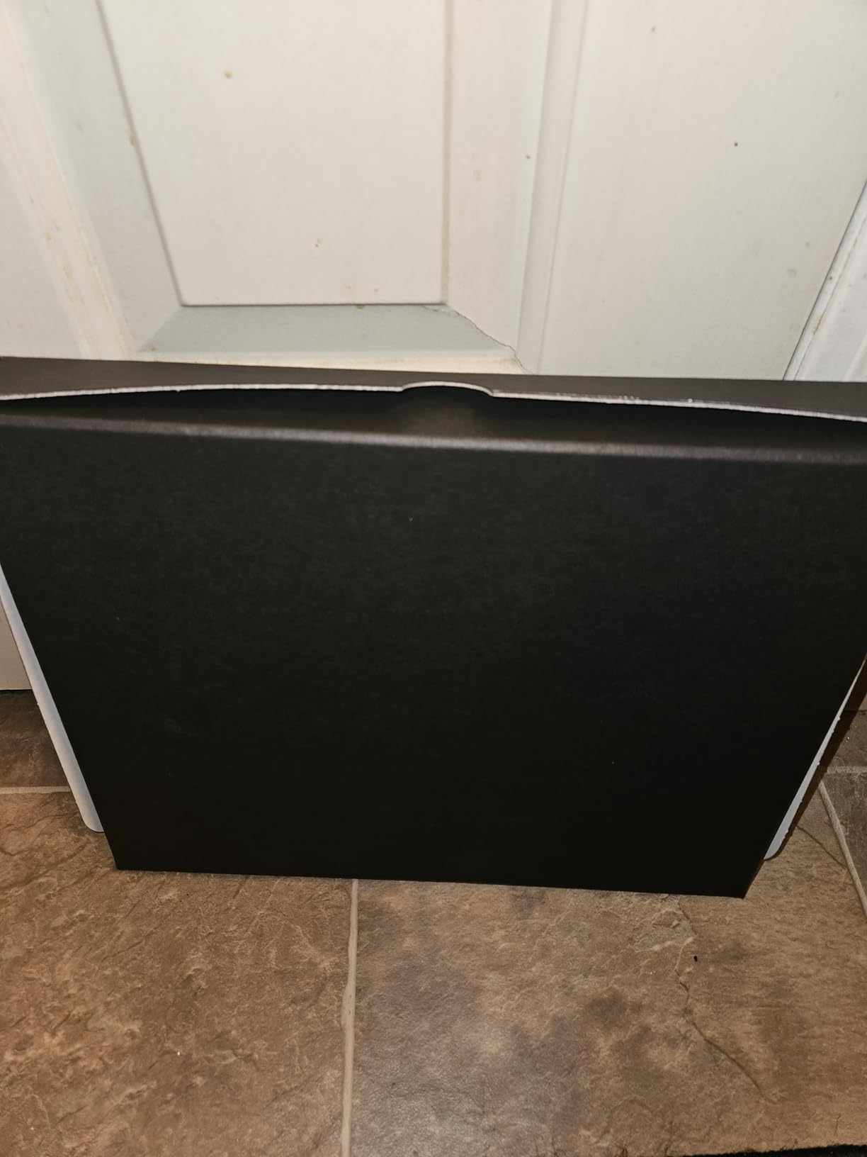 Lineco Clamshell Archival Storage Box, 11x14x1.75 Inch, Black, Pack of 2 customer photo 1