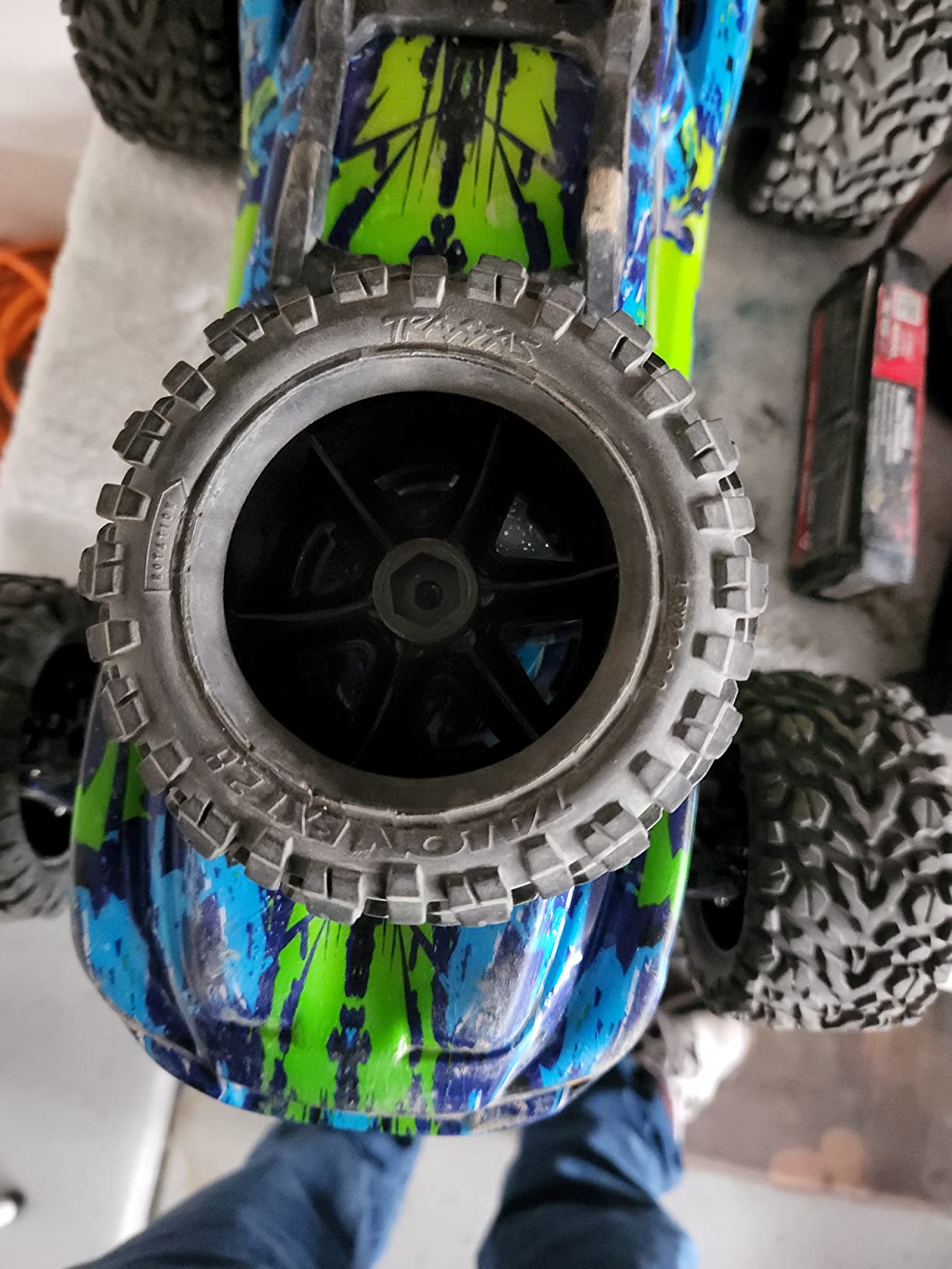 Traxxas 6773X - Rustler 4x4 Tires & Wheels,Unisex Assembled, glued (2.8') (RXT Black Chrome Wheels, Talon Extreme Tires, Foam Inserts) (2) (TSM Rated) customer photo 1